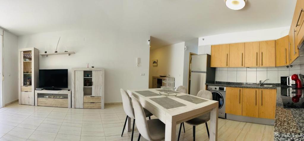 Amarilla Apartment