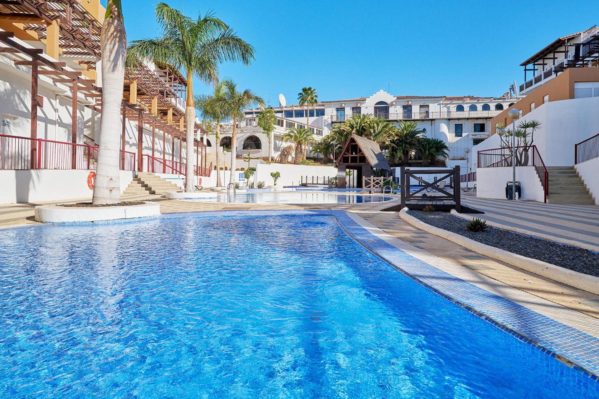 Amarilla Apartment