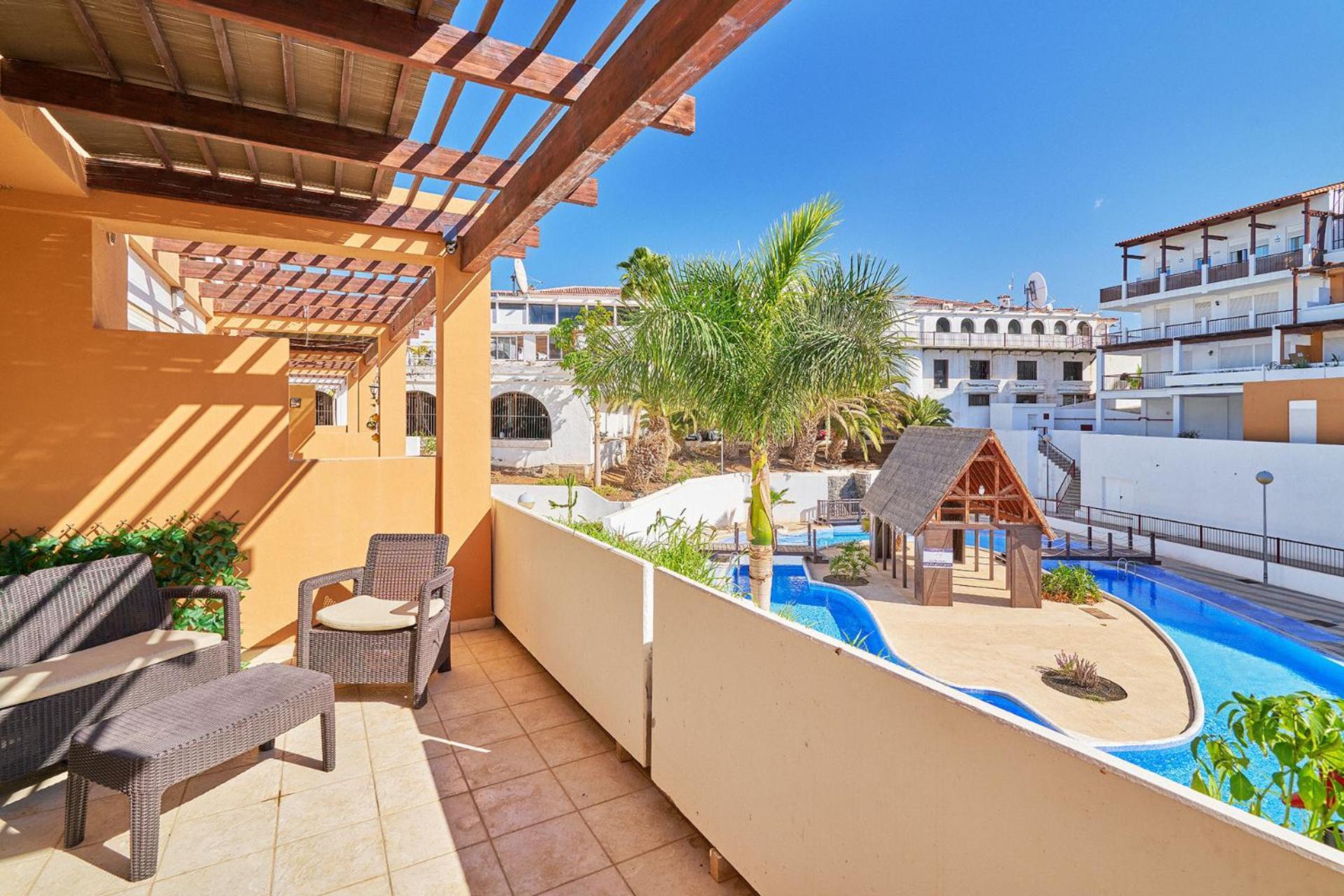 Apartment Amarilla